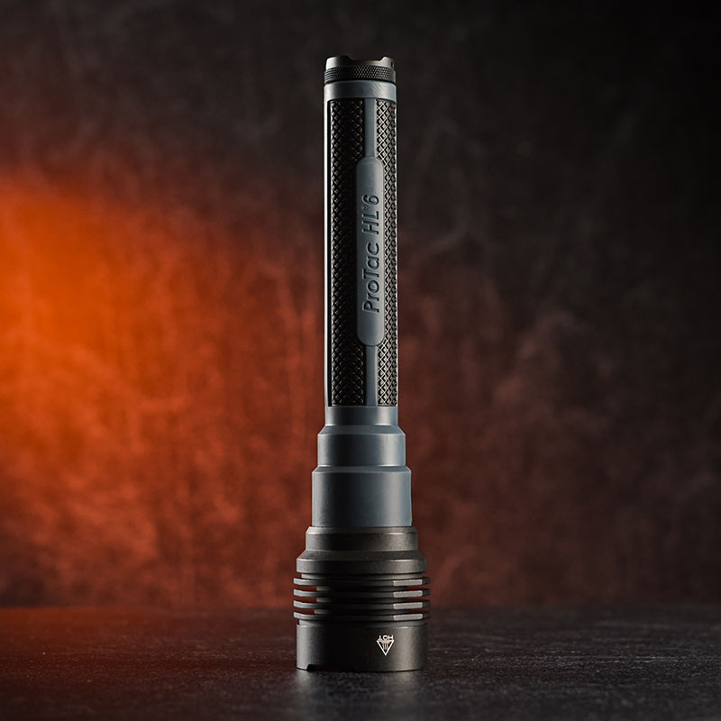 Streamlight ProTac HL 6 - Includes 120V AC adapter, "Y" USB-C cord and wrist lanyard - Box - 5