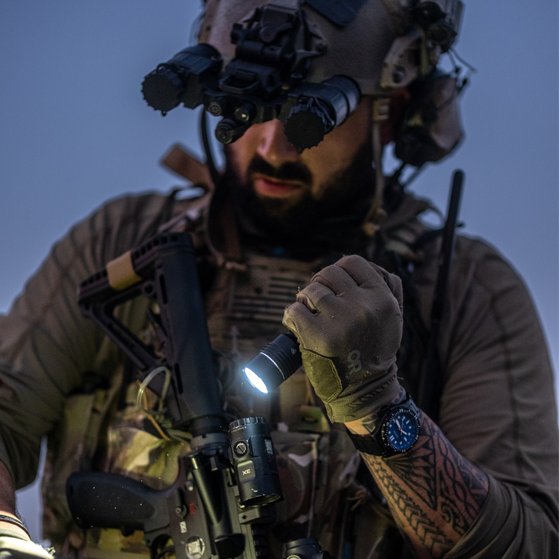 Streamlight ProTac HP-X USB - Includes nylon holster and SL-B26 battery pack and USB cord - Box - 3