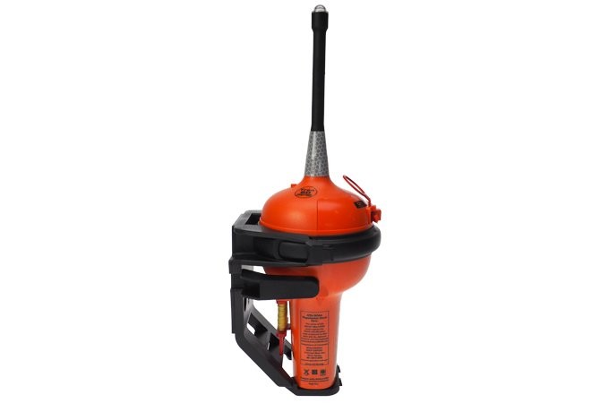 Tron 60GPS EPIRB w/HH Manual bracket - 2