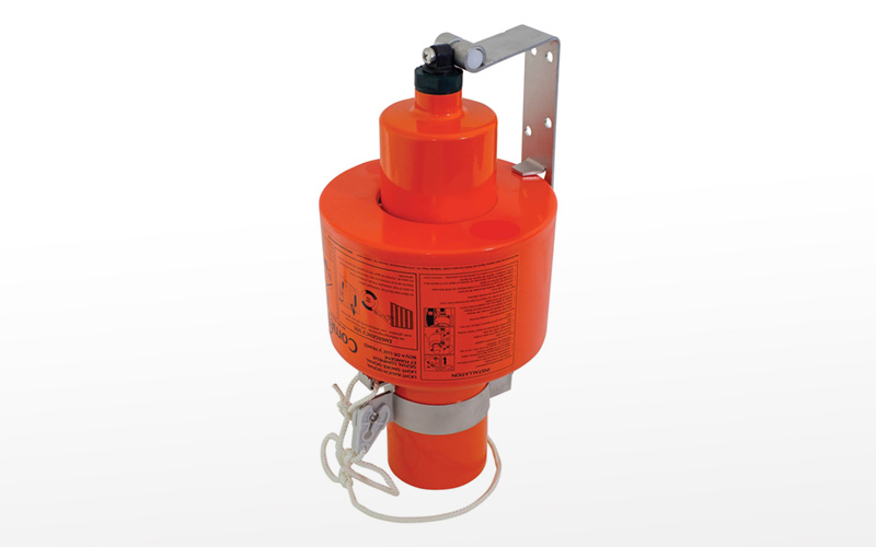 Comet Marine Man Overboard - Light and Smoke Signal 15 minutes